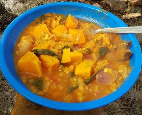 Sweet potato dahl campfire cooking bushcraft Sweet potato dahl campfire cooking bushcraft